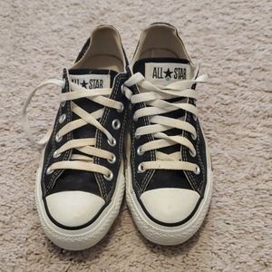 Converse shoes - black